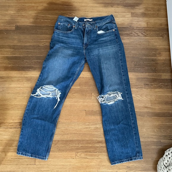 BARELY WORN LEVIS Low Pro Straight Jeans - Picture 3 of 4